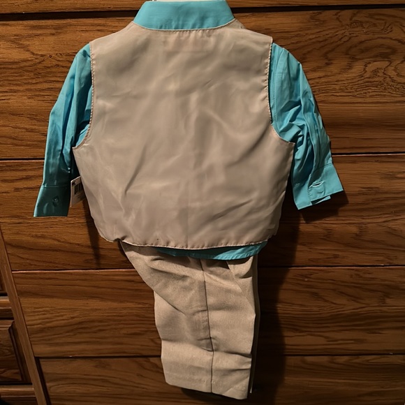 Holiday editions boy set - Picture 3 of 4